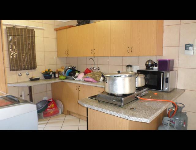 2 BEDROOM APARTMENT SOLD IN THERESAPARK